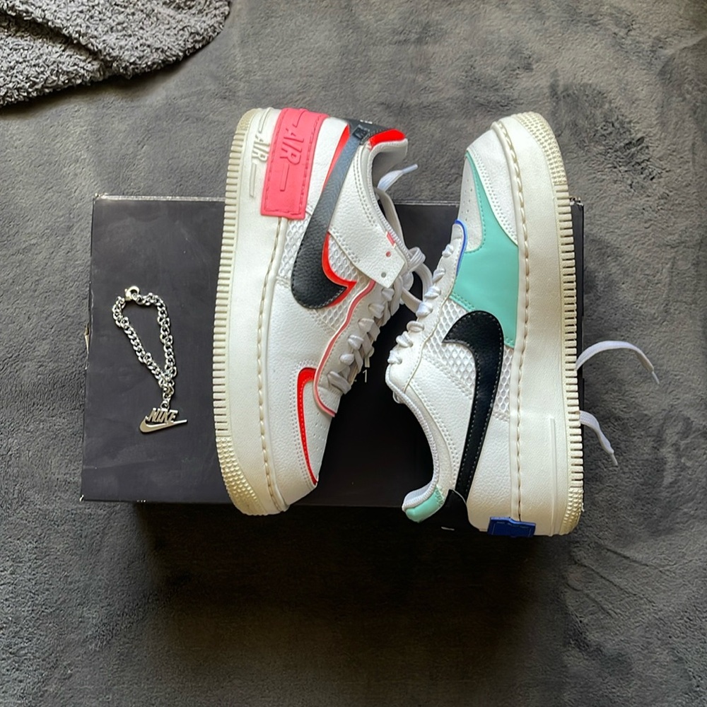 Nike Air Force shadows